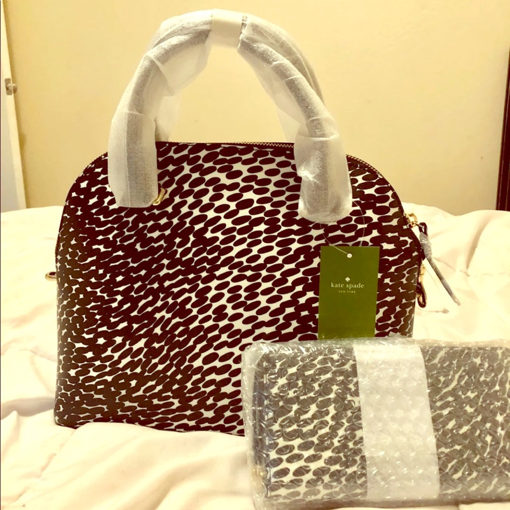 Brand New Kate Spade Purse & Matching Wallet!
